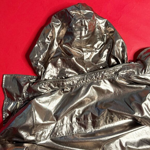 Metallic Bronze Windbreaker Jacket – Tart Collections, Street Style, Size M - Picture 9 of 12